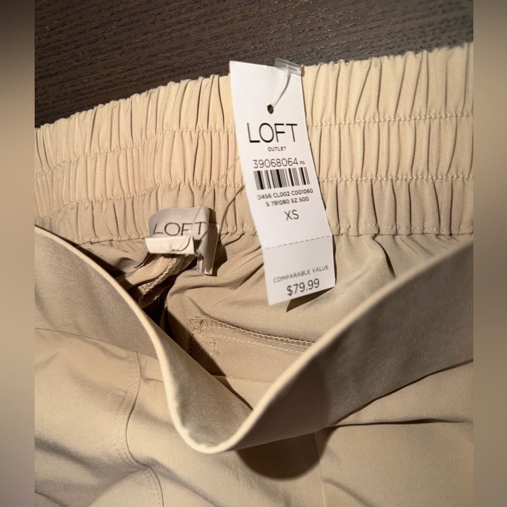 LOFT Cream Elastic-Waist Pull-On Pants - Picture 5 of 5
